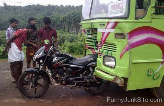 Funny Image Bike Accident Amazing