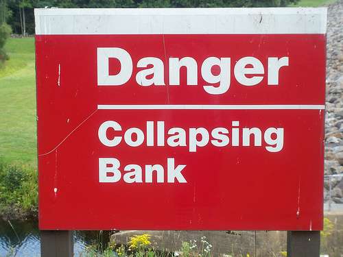 Collapsing Bank